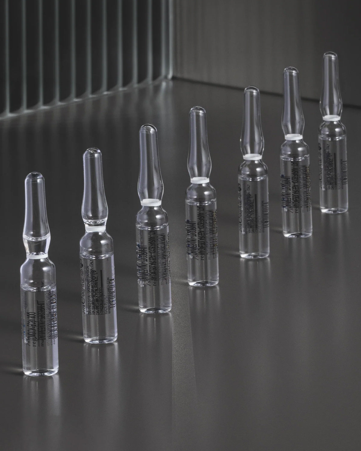 Skin Regimen Lx Multi Acid Ampoule 7 x 2  ml - Hautoptimierendes Anti-Aging Konzentrat in Ampullenform