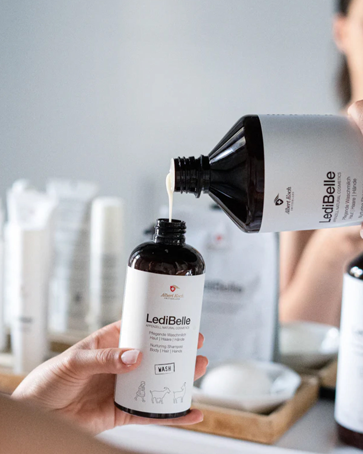 Pflegende Waschmilch Haut | Haare | Hände 300 ml